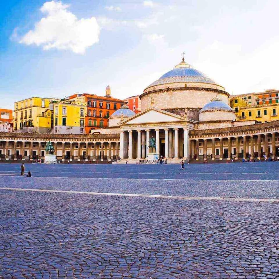 Appartamento Traversa Toledo, Intero Al Plebiscito Napoli